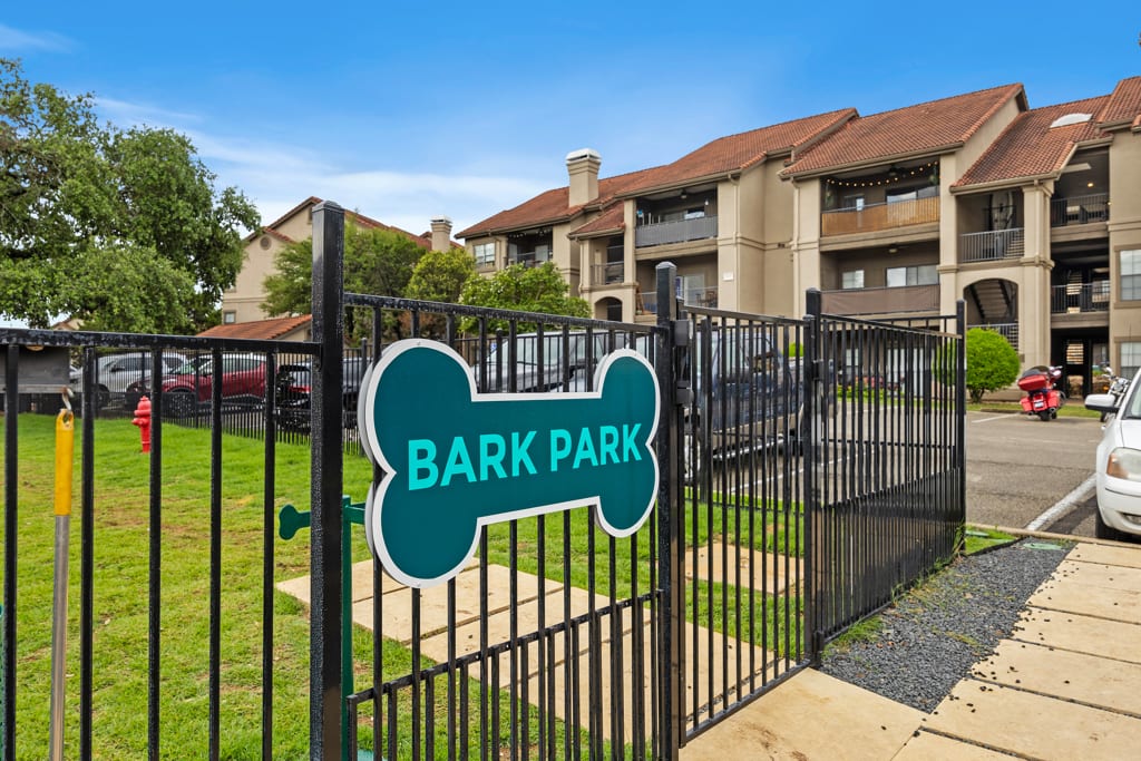 Apartments for Rent in TX Waters Edge Apartment Homes